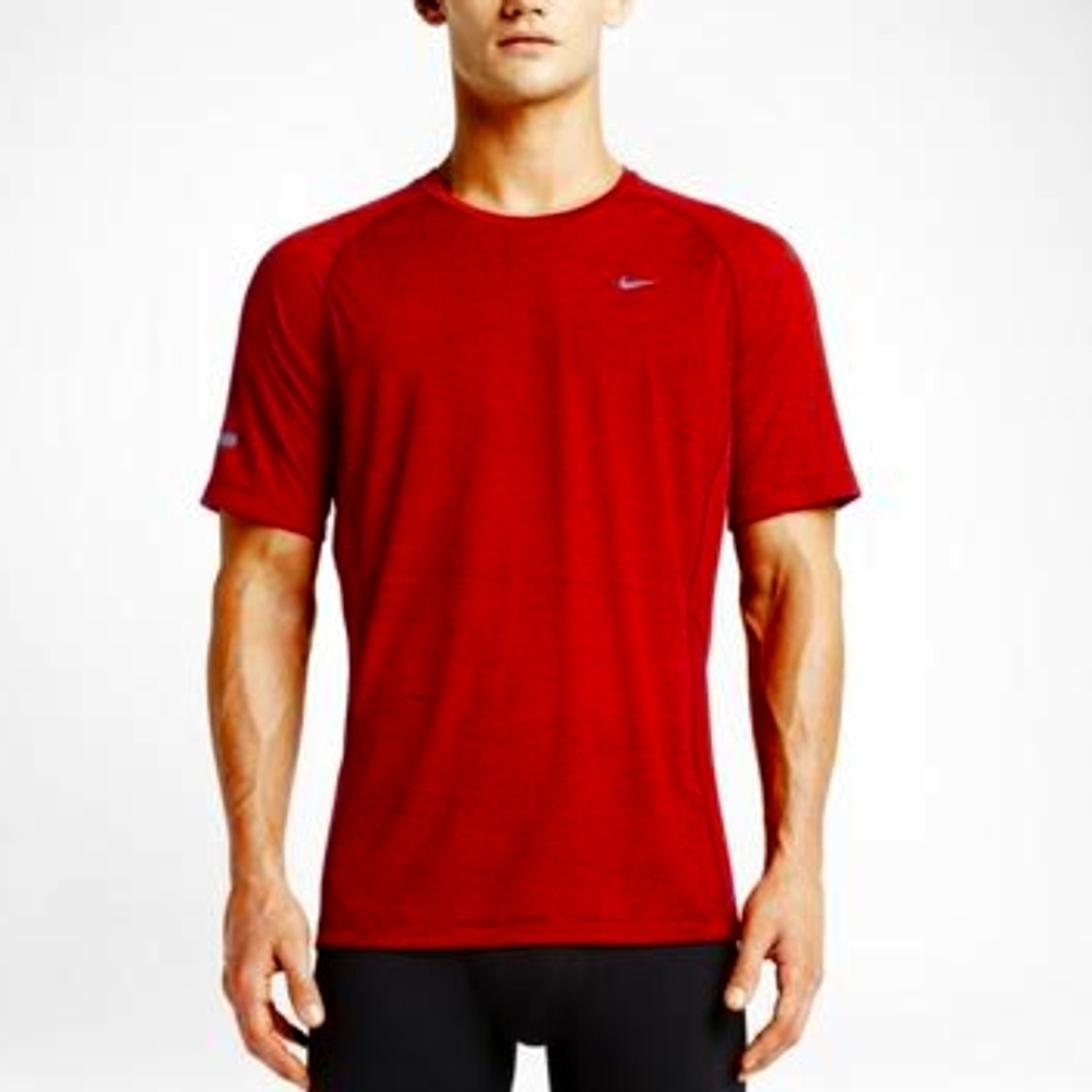 Nike Running Short Sleeves Lightweight Dri-fit Top in Daring Red Size L